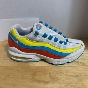 Nike Air Max 95 Casual Sneakers CK0055-400 Size 6Y Women's‎ Size 8